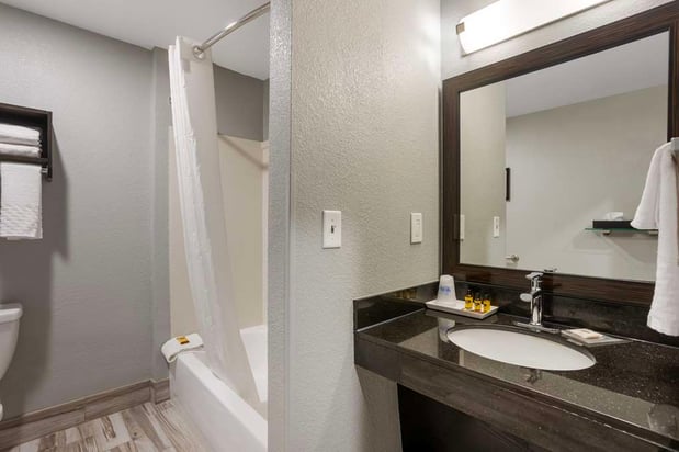 Images Best Western Plus Columbia Inn