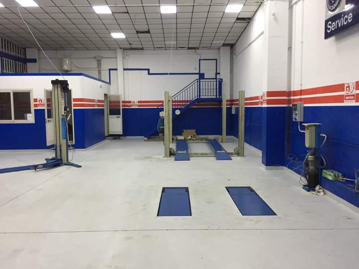 Images Lloyd Garage