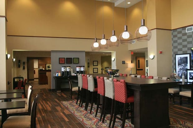 Images Hampton Inn & Suites Lino Lakes
