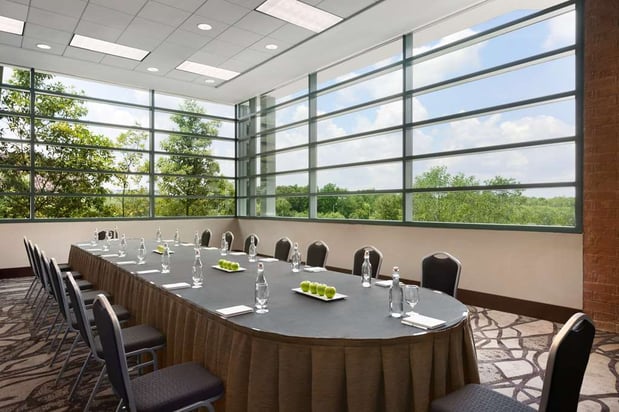 Images Embassy Suites by Hilton Charleston Airport Hotel & Convention Center