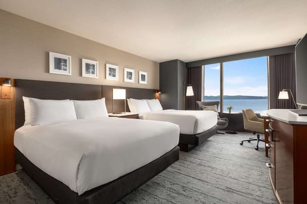 Images Hotel Champlain Burlington, Curio Collection by Hilton