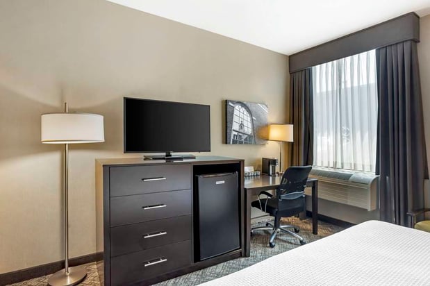 Images Best Western Plus Philadelphia-Pennsauken Hotel