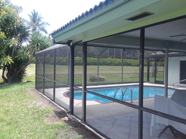 Images Rx Screen LLC