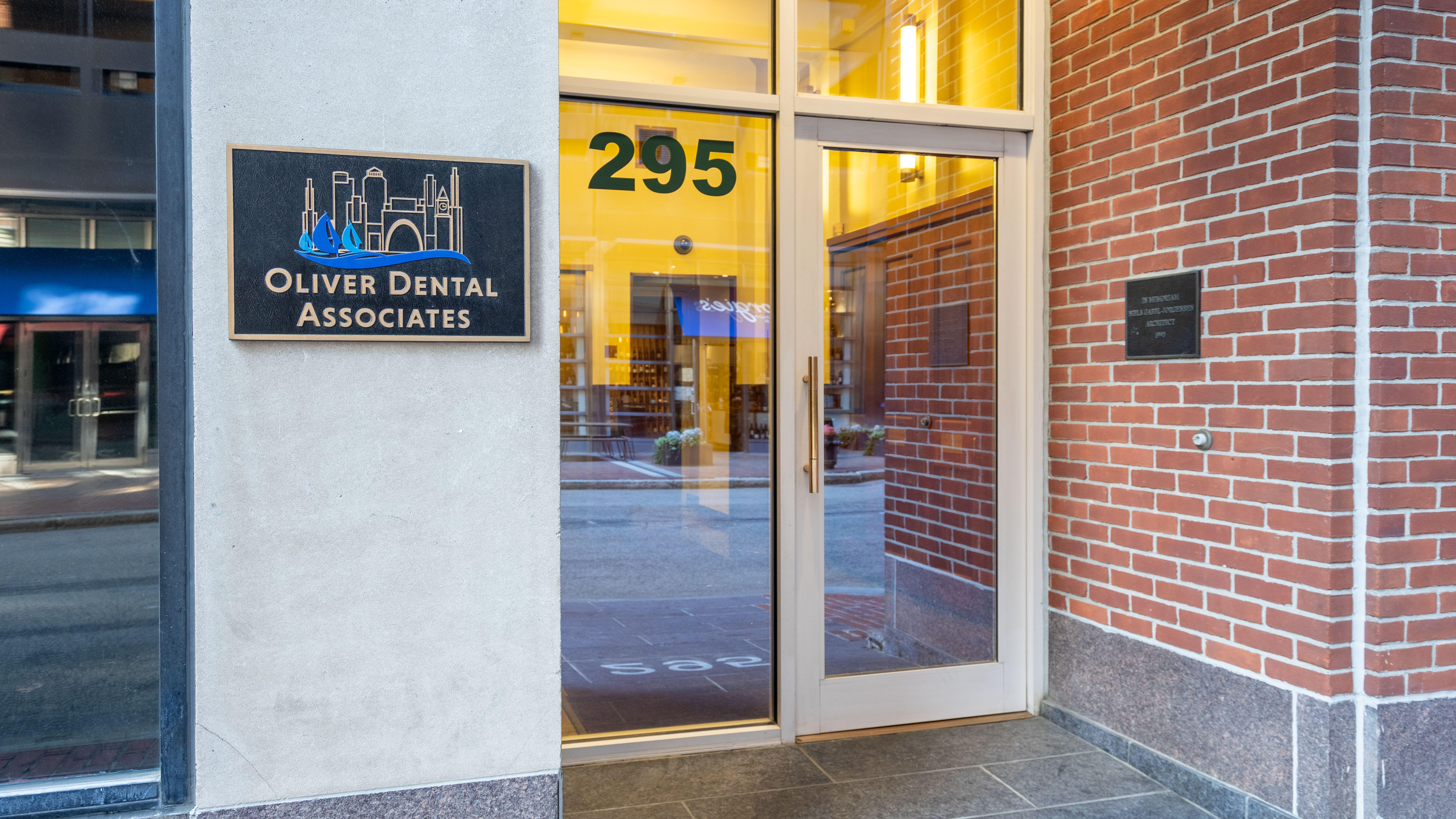 Oliver Dental Associates - Boston, MA 02110 - (617)350-7774 | ShowMeLocal.com