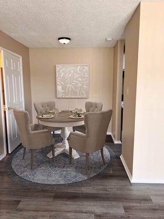 Images Village Square of Searcy