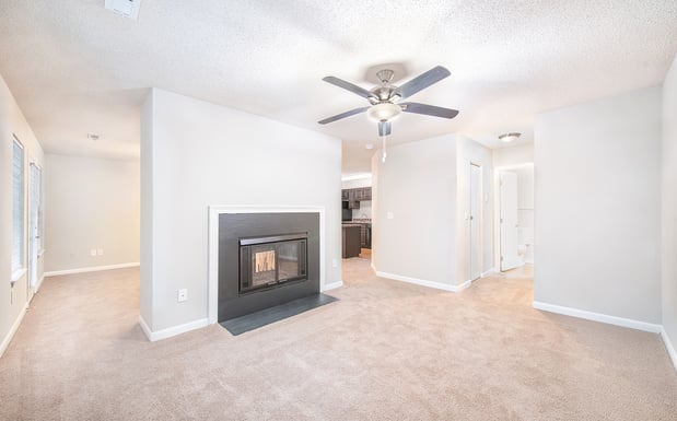 Images MAA Hampton Pointe
