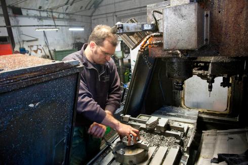 Images Officina Meccanica Debbi
