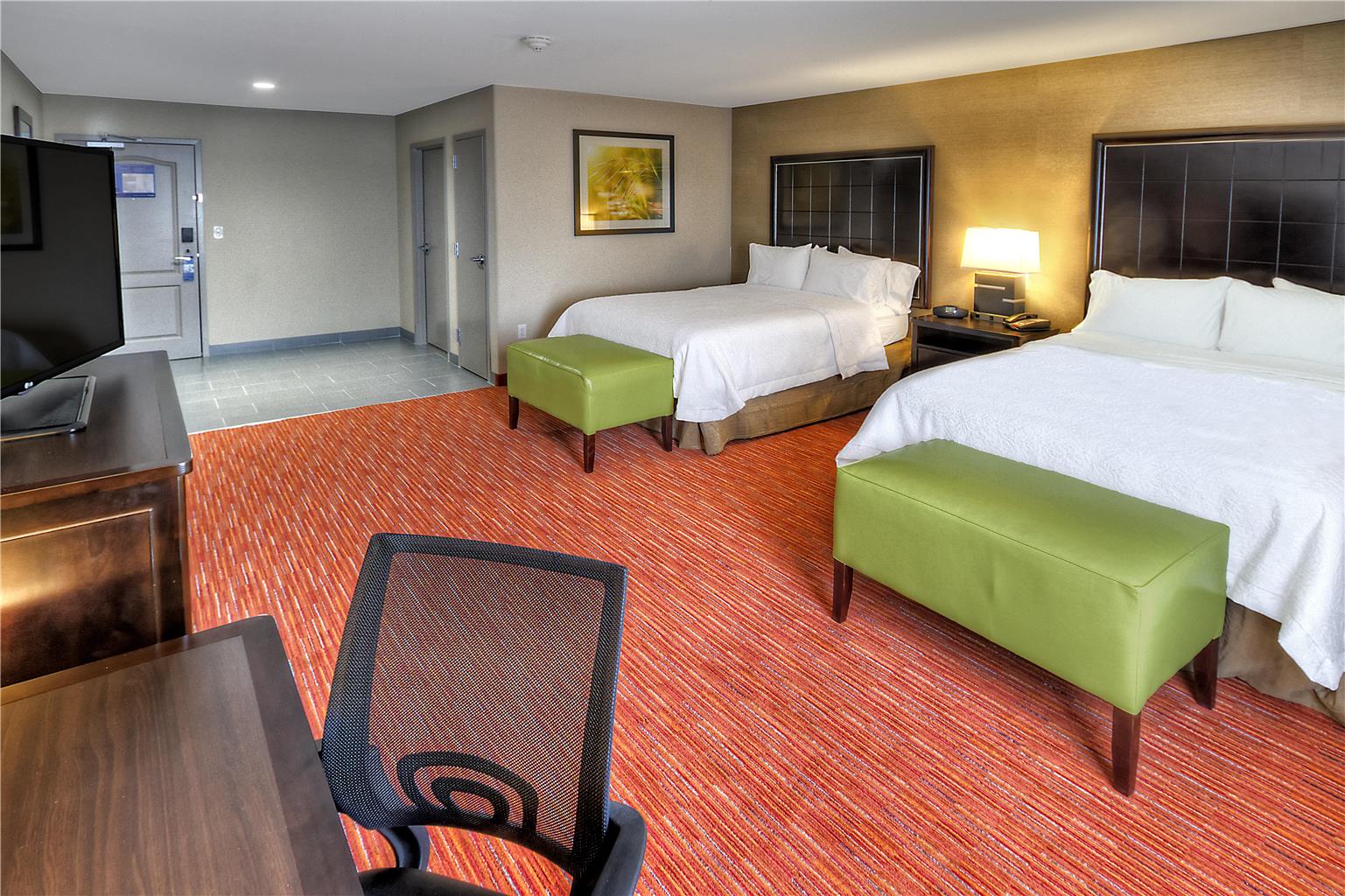 Guest room