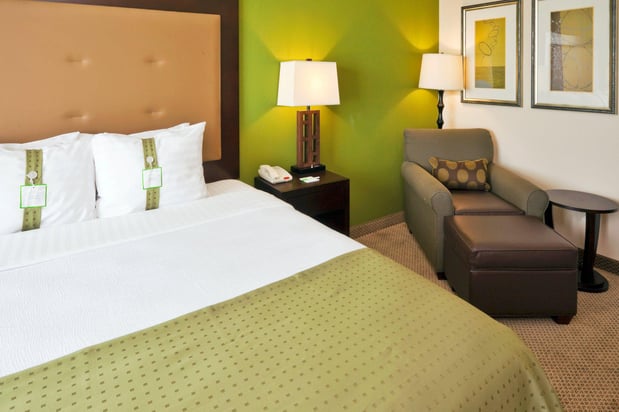 Images Holiday Inn & Suites Waco Northwest by IHG