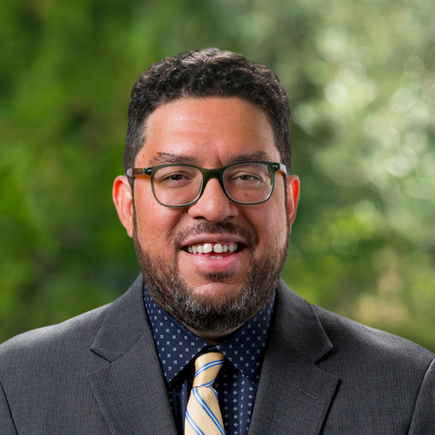 Dr Marlon E. Echaverry