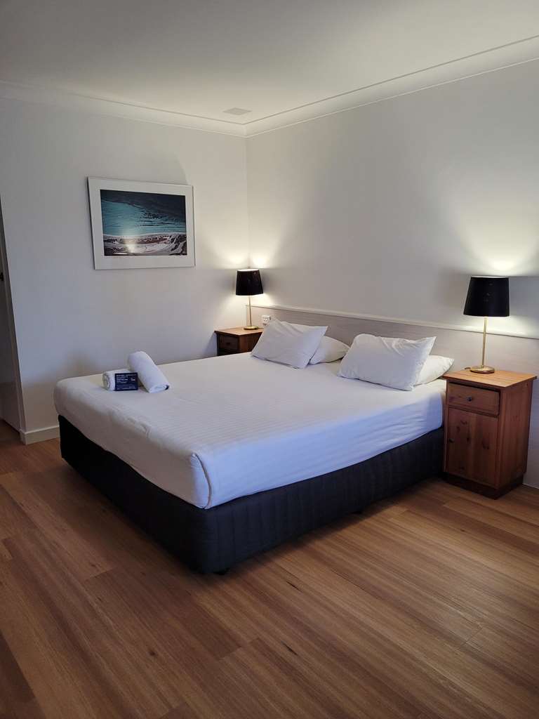 Guestroom SureStay By Best Western The Clarence On Melville Albany (08) 9841 4144