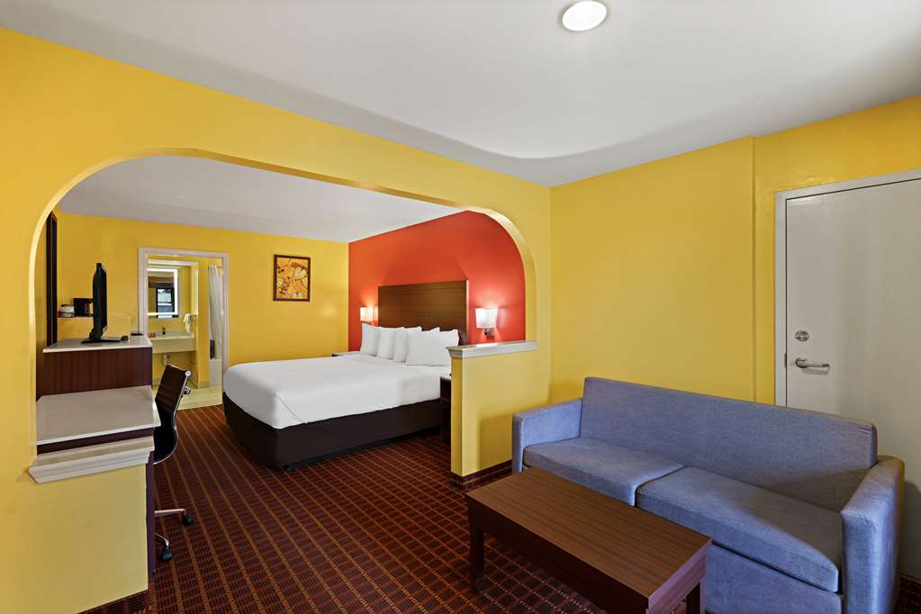 Mobility Accessible King Suite