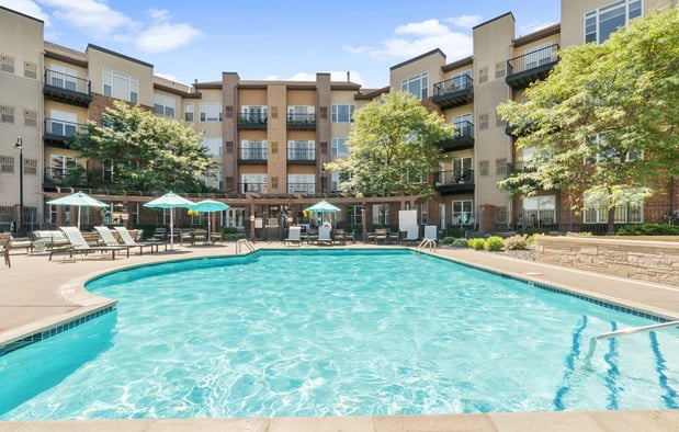 Images The Landings at Silver Lake Village