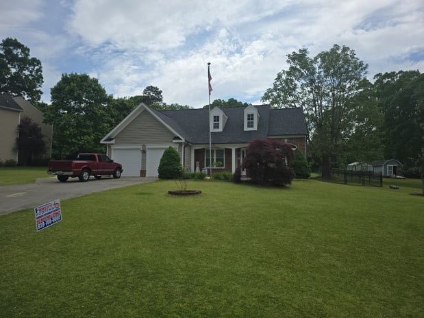 Images Fidelity Roofing Inc.