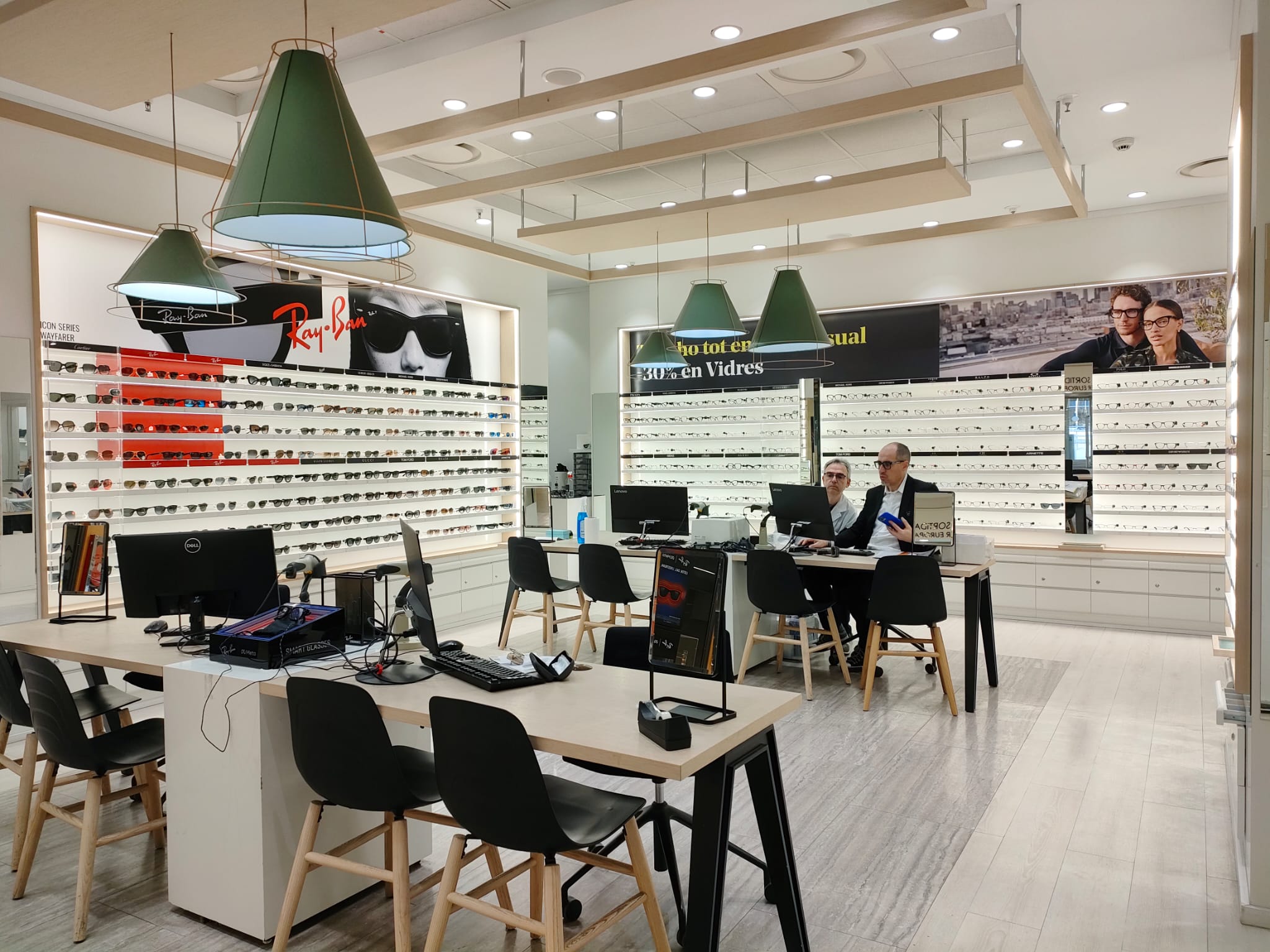 Images Optica2000 El Corte Inglés Diagonal
