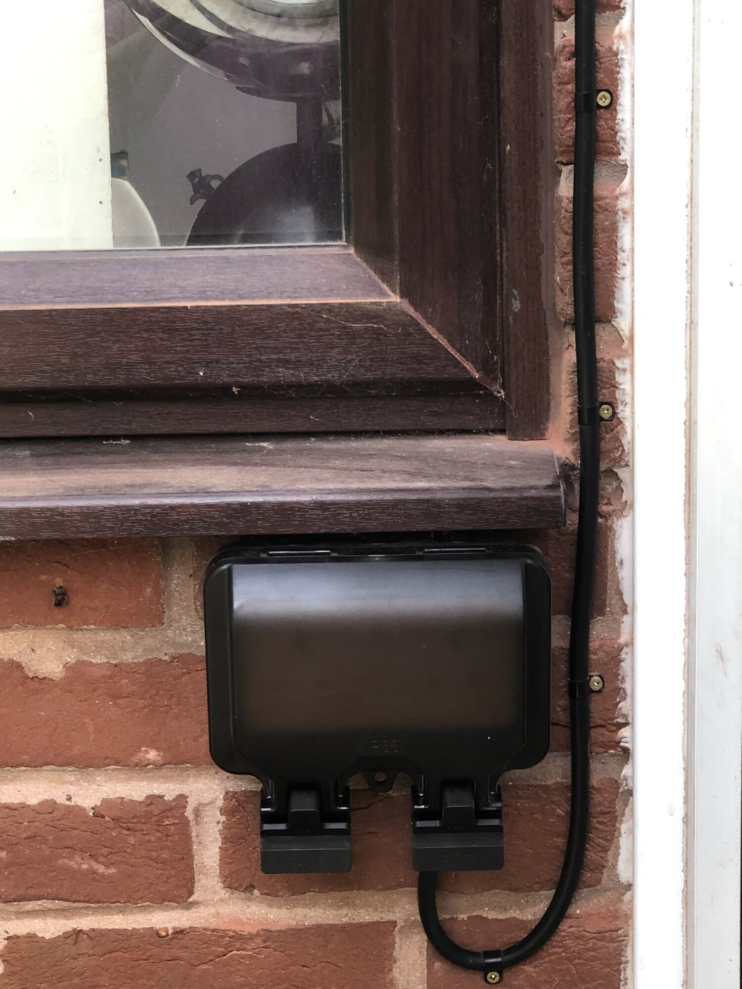 Images Hitches & Glitches Electrical Services