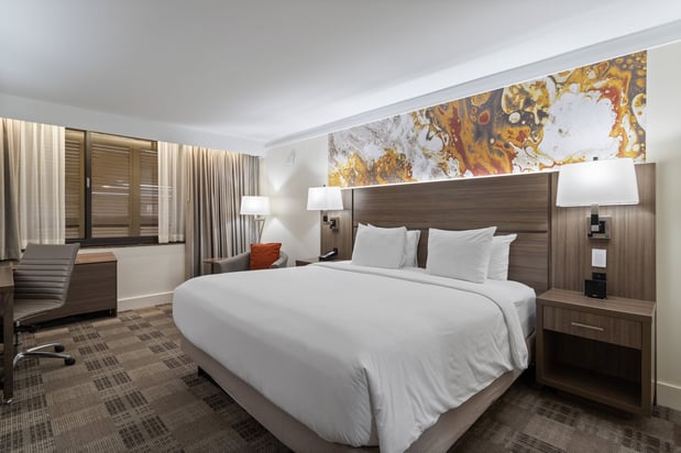 Images Crowne Plaza Executive Center Baton Rouge by IHG