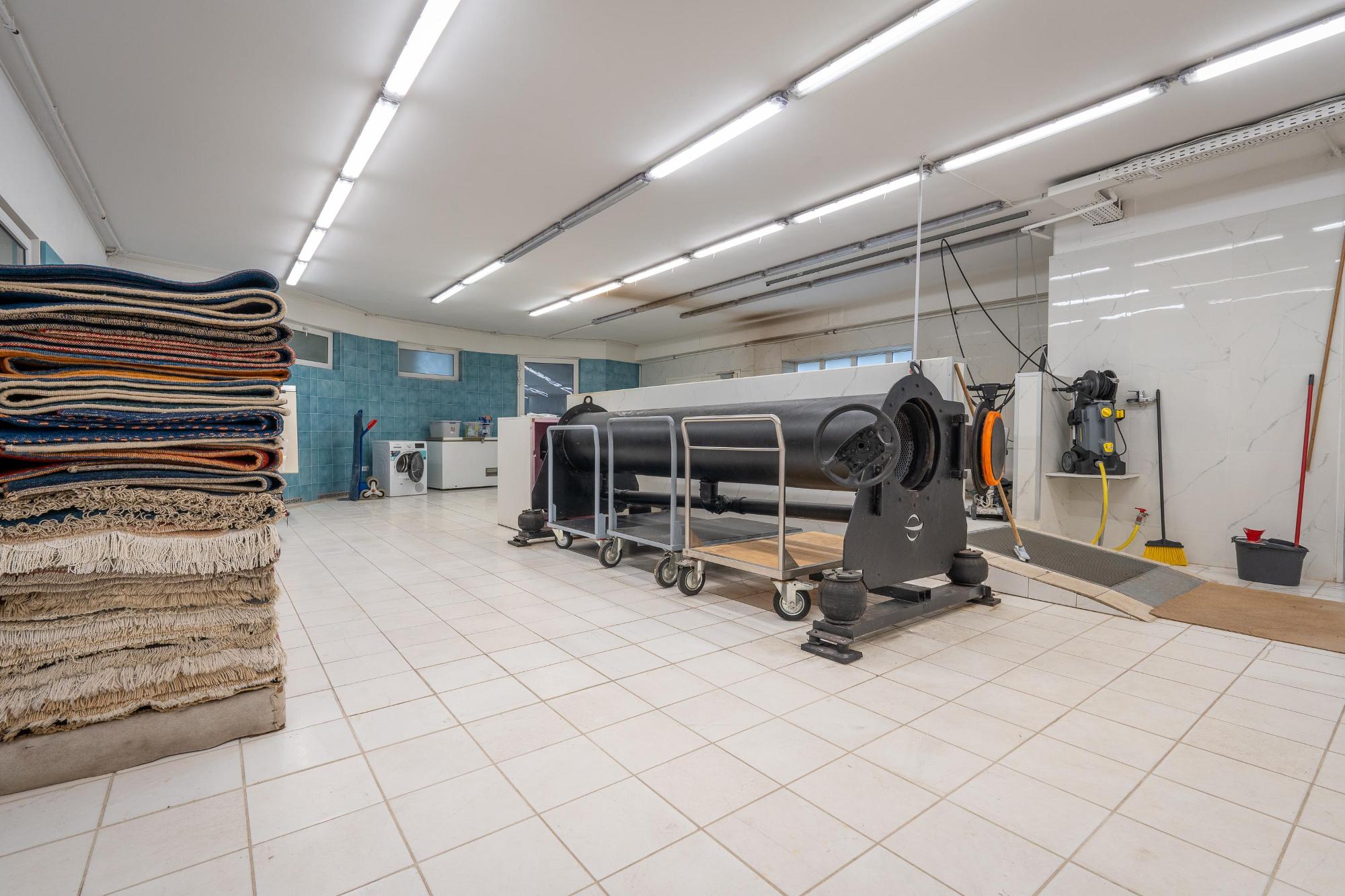 Bild 46 von Teppiche Dipl. Ing. Khodai GmbH - Teppichreinigung