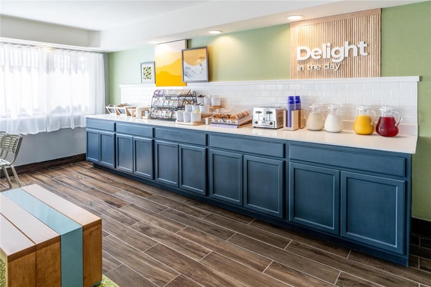 Images Spark by Hilton Sheridan