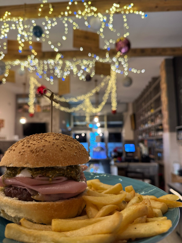 Images A Prosciutteria Burgeria e Ristorante