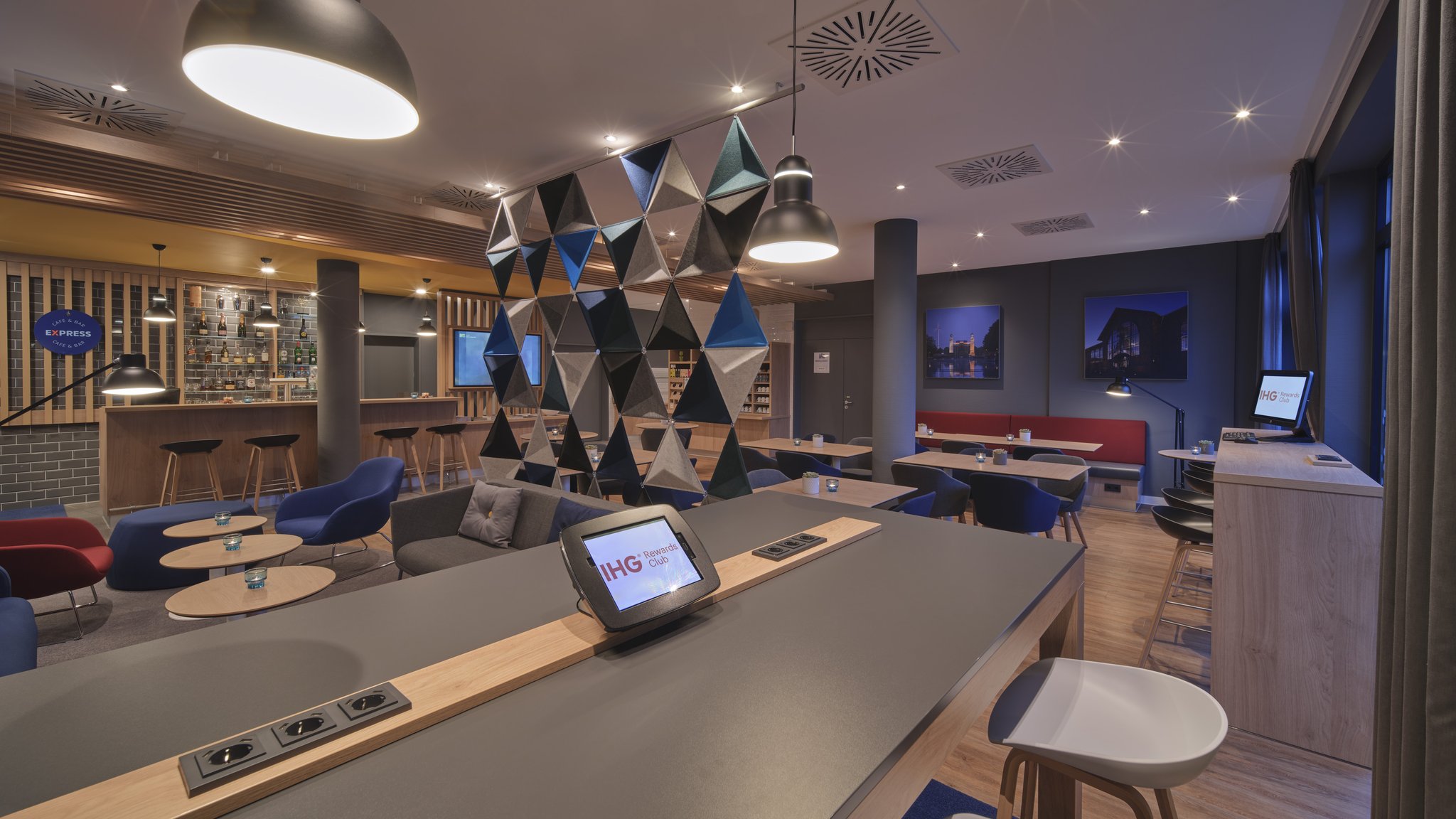 Bilder Holiday Inn Express Berlin City Centre by IHG