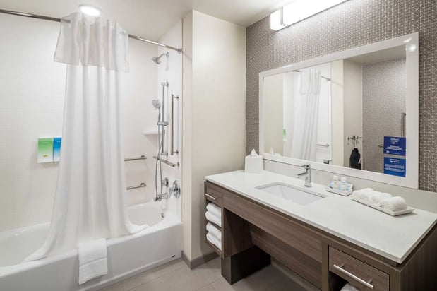 Images Home2 Suites by Hilton Cape Canaveral Cruise Port