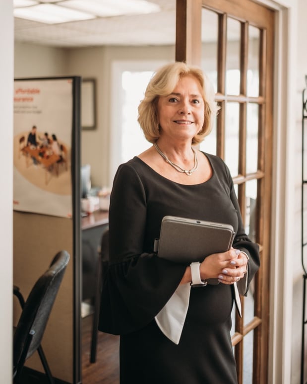 Images Rhonda Greathouse - State Farm Insurance Agent