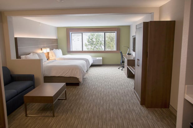 Images Holiday Inn Express & Suites Colorado Springs North by IHG