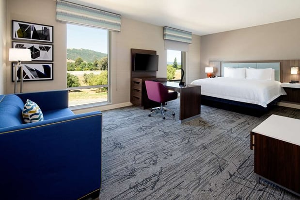 Images Hampton Inn & Suites Gilroy