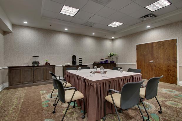 Images Holiday Inn Resort Orlando Lake Buena Vista by IHG