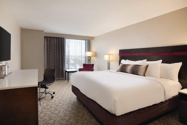 Images Holiday Inn Chicago - Schaumburg by IHG