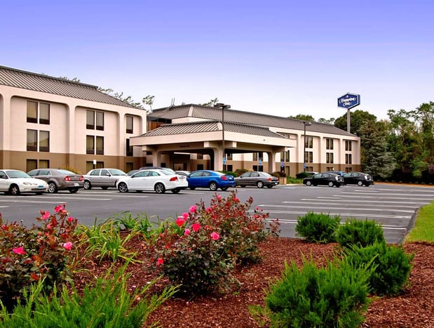 Images Hampton Inn Milford