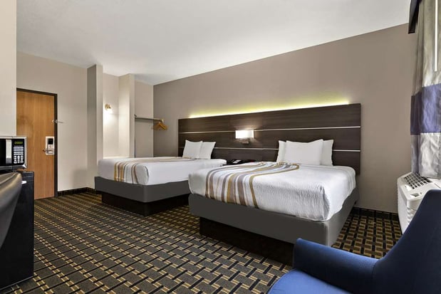 Images SureStay Plus by Best Western Tulsa East