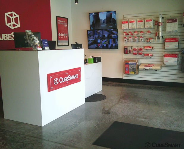 Images CubeSmart Self Storage