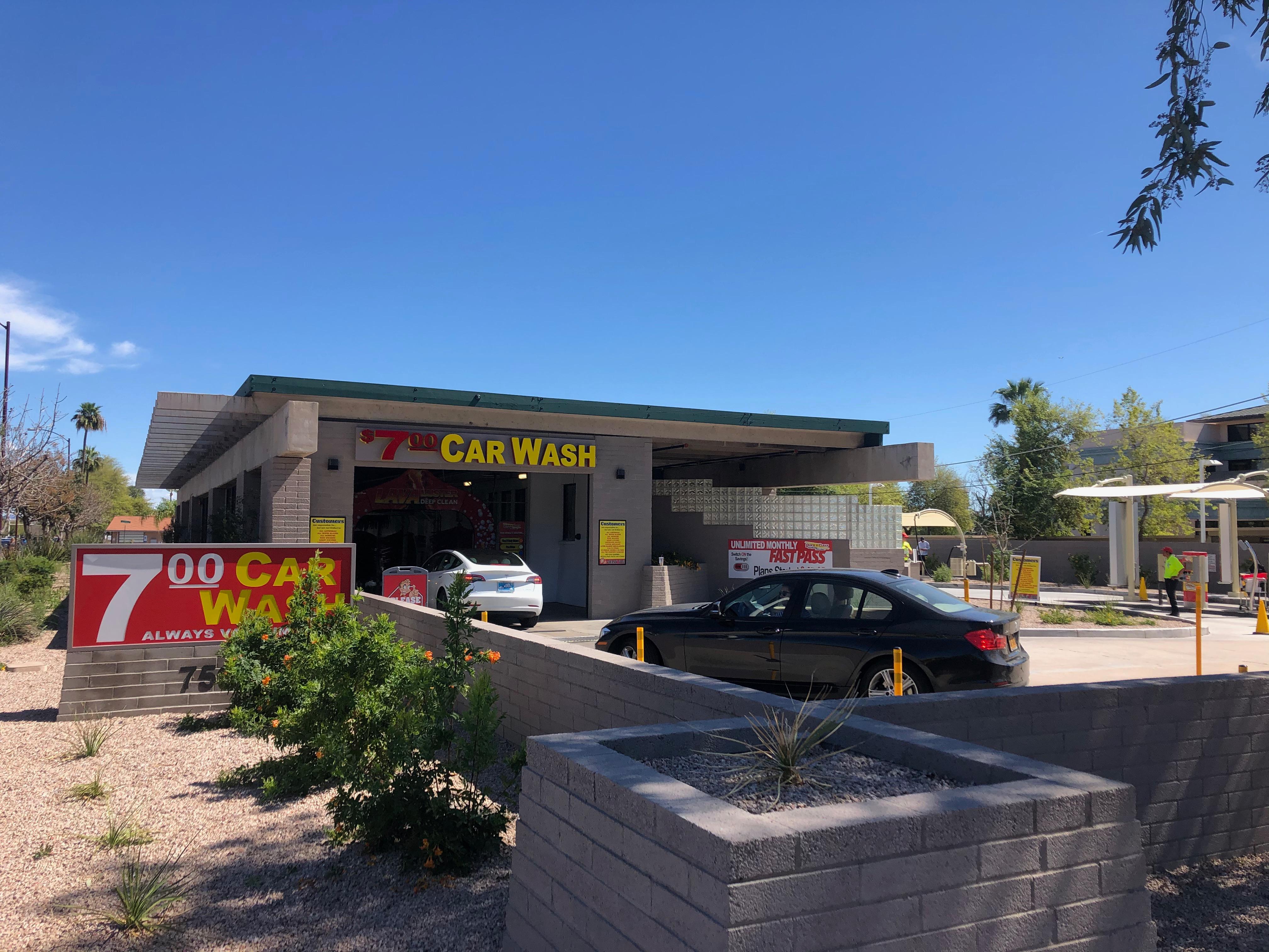 Quick N Clean Car Wash Photo