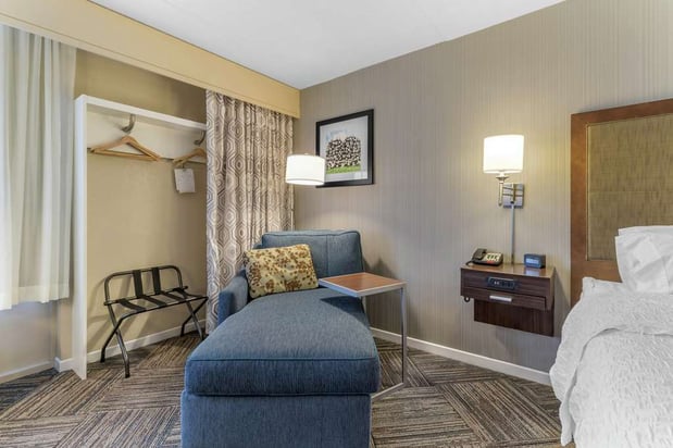 Images Hampton Inn by Hilton Green Bay Downtown