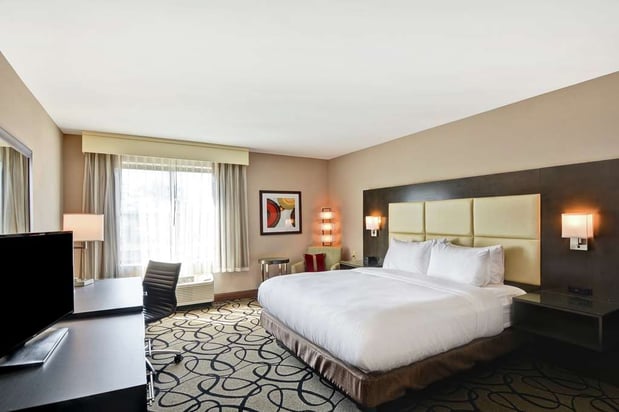 Images Doubletree by Hilton Hattiesburg