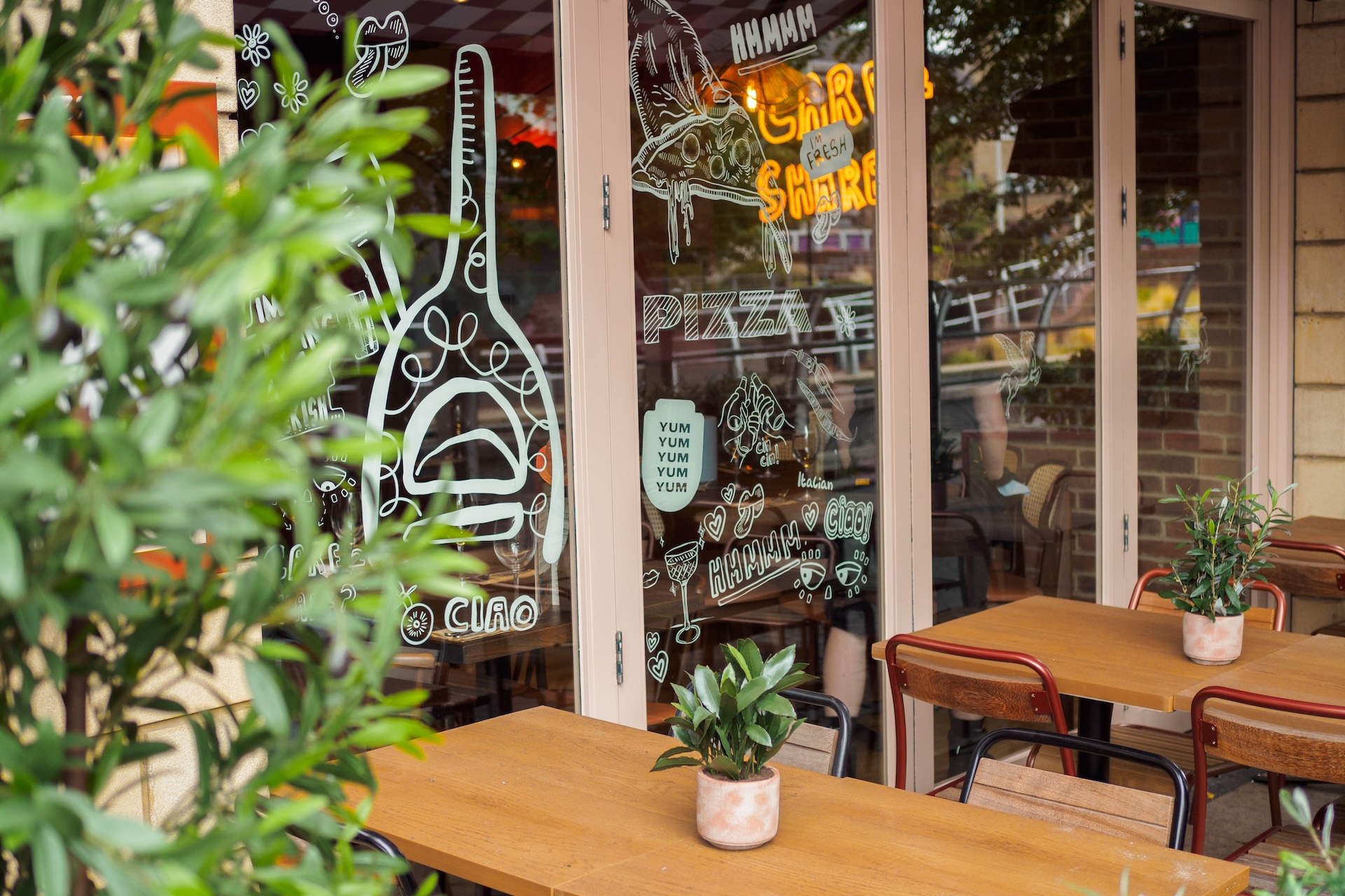 Images Zizzi - Reading Oracle