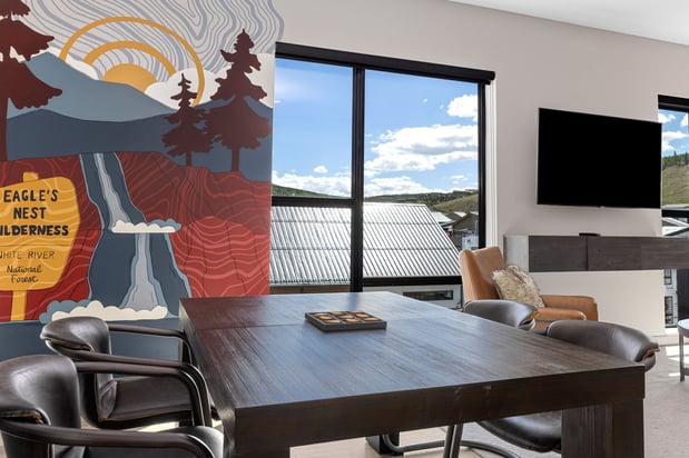 Images Hotel Indigo Silverthorne by IHG