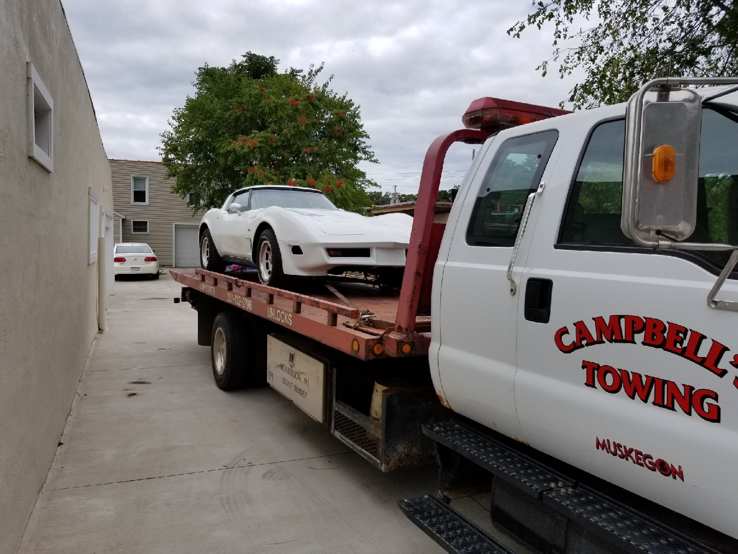 Campbell's Towing & Automotive Photo