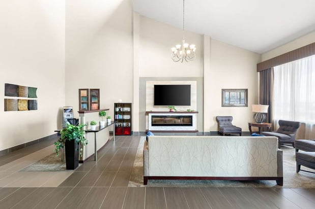 Images Best Western West Towne Suites
