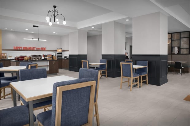 Images Hampton Inn Indianapolis Downtown Across from Circle Centre