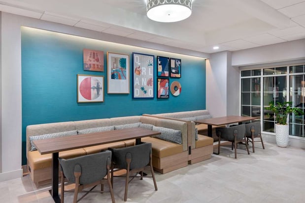 Images Homewood Suites by Hilton Orlando-Nearest to Univ Studios