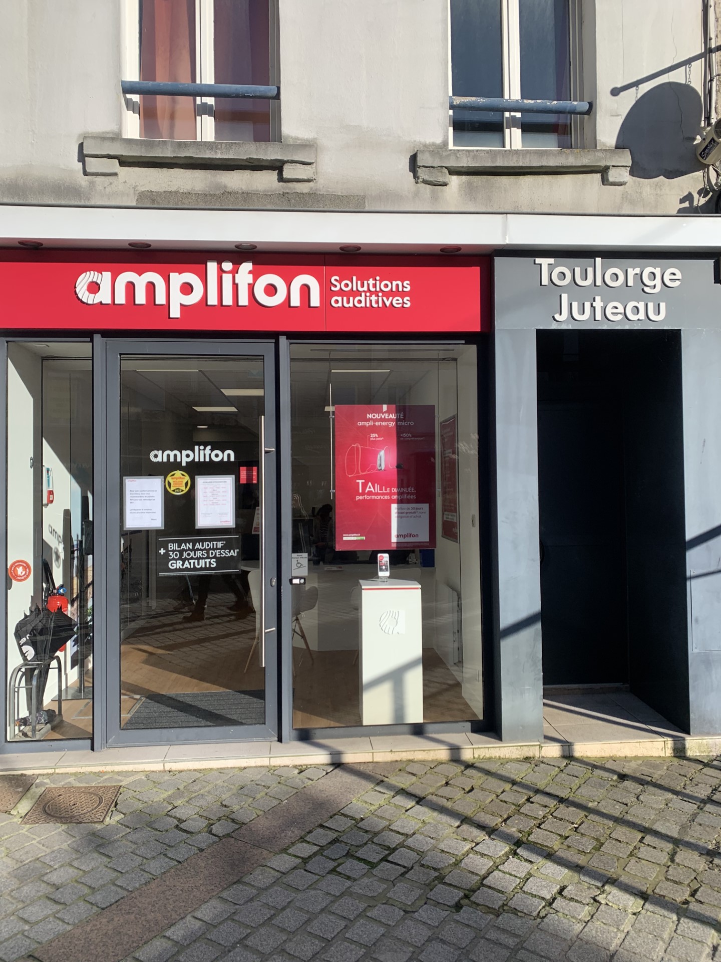 Images Amplifon Audioprothésiste Toulorge Juteau Cherbourg