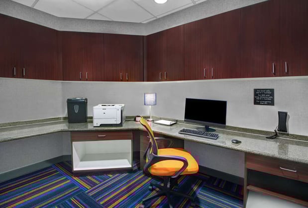 Images Hampton Inn & Suites Syracuse Dewitt