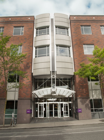 Images Virology Clinic at UW Medical Center - Roosevelt