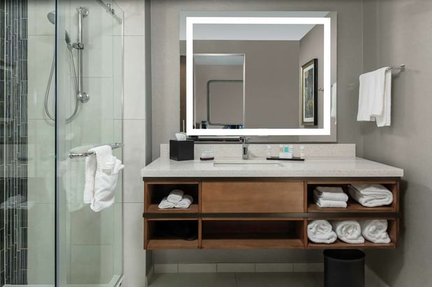 Images Embassy Suites by Hilton Grand Rapids Downtown