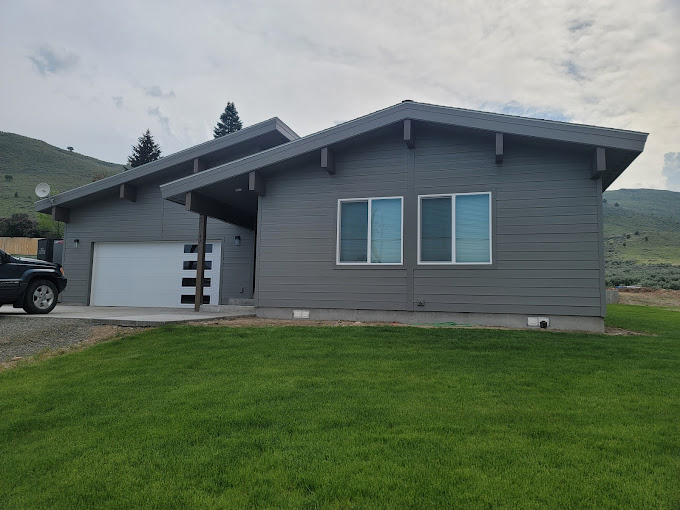 Cynthia C Eveland Painting Co. Logo