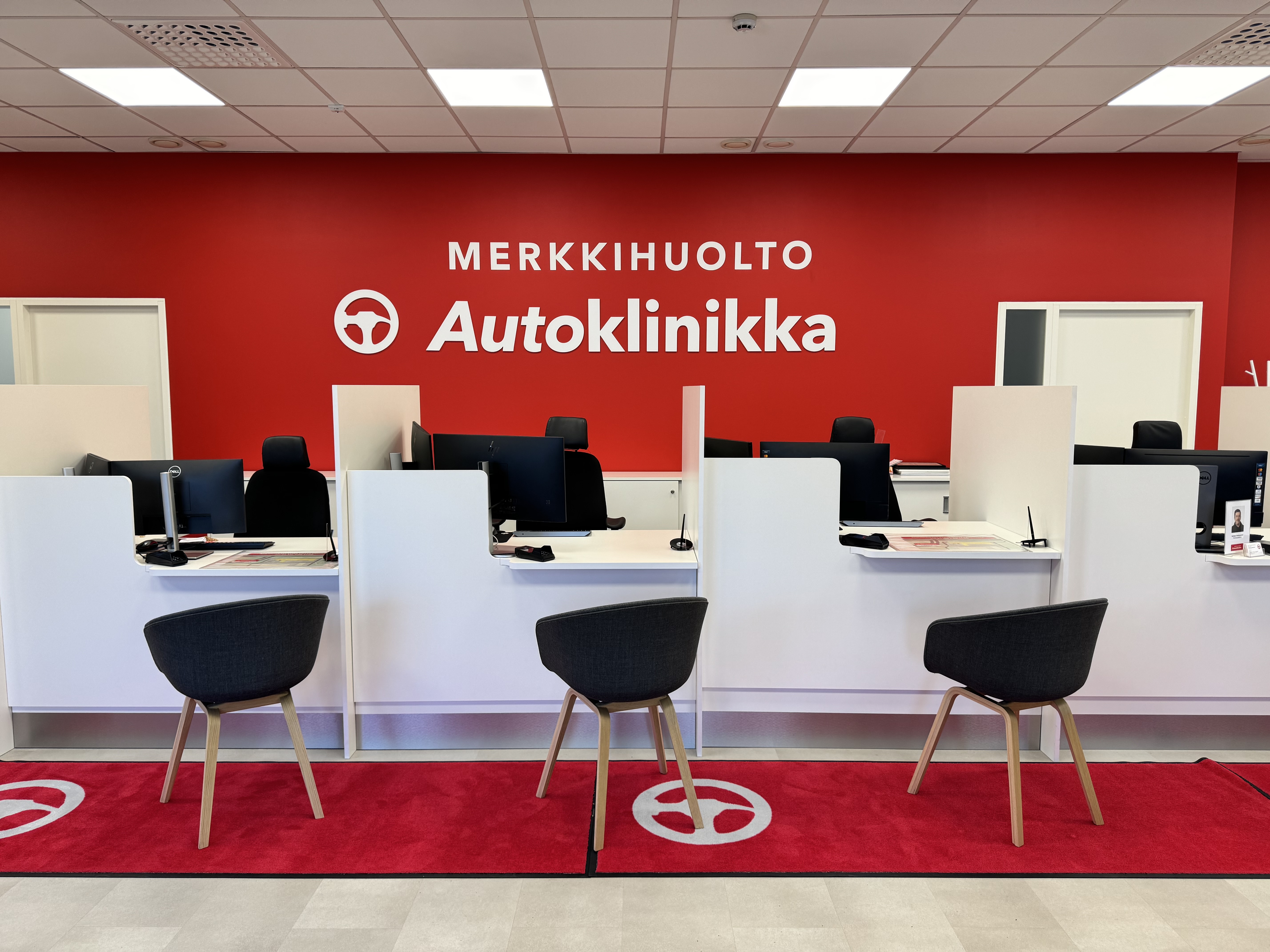 Images Autoklinikka Merkkihuolto Helsinki, Konala autokorjaamo