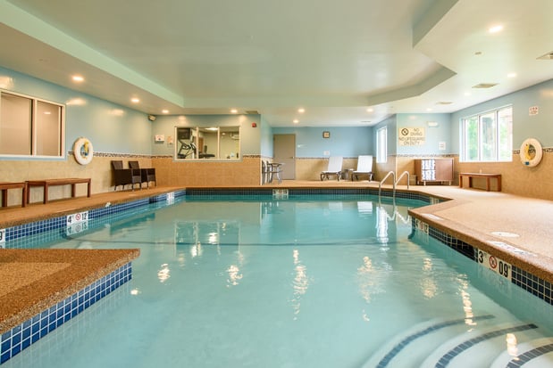 Images Holiday Inn Express & Suites Hampton South-Seabrook by IHG